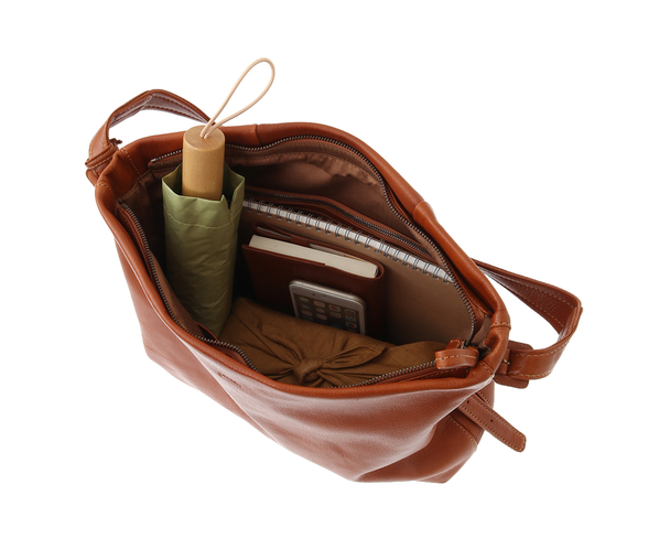 ゴートベーシック 2wayショルダーバッグ｜商品一覧 | 革財布、バッグの