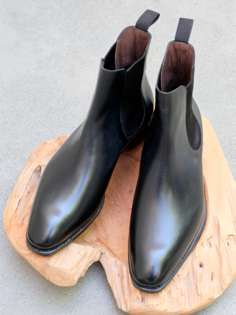 Carmina Shoemaker Chelsea Boots in Black Calf (Rain Last