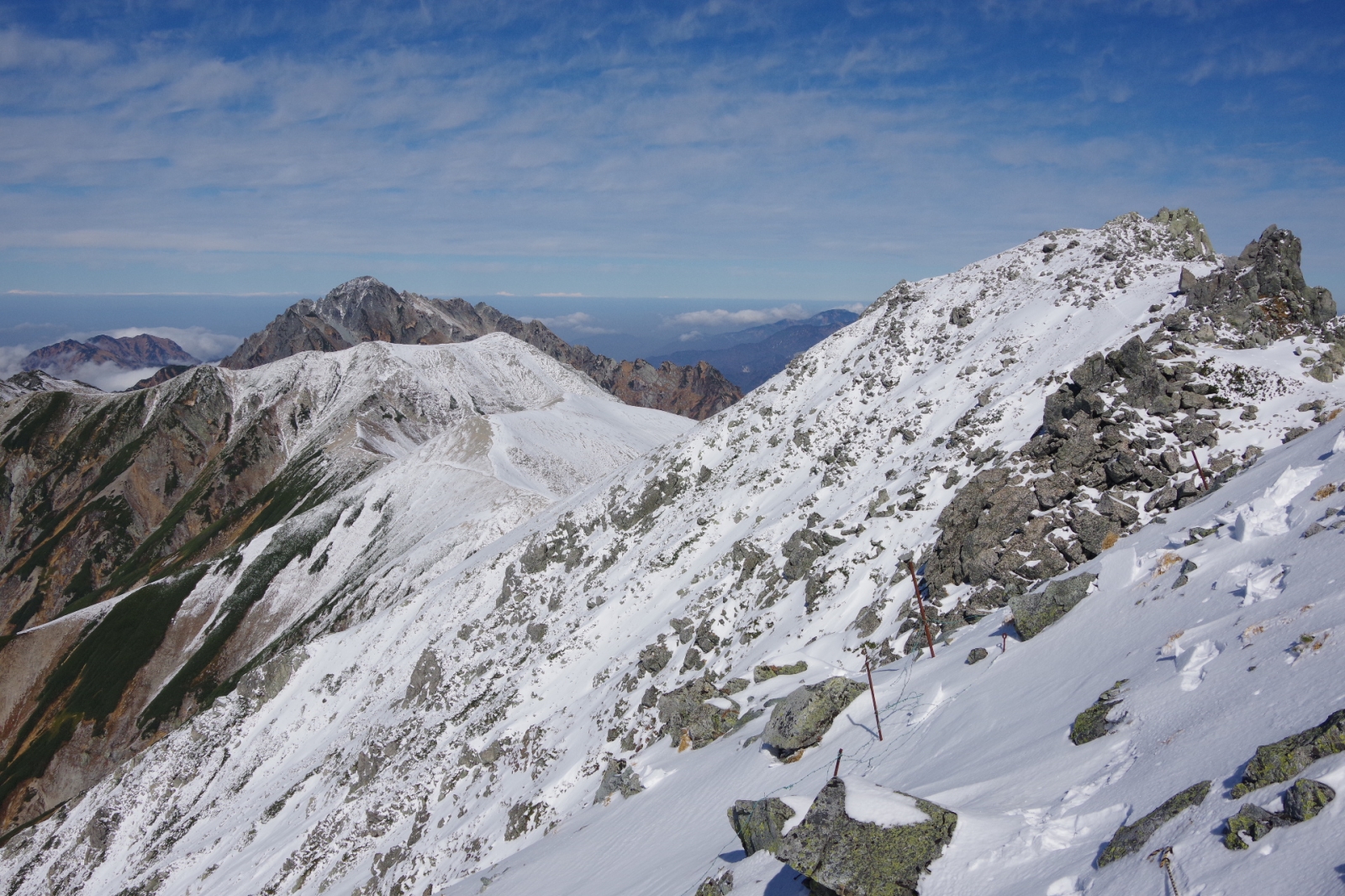 北アルプス｜剣立山連峰の初冠雪、立山山頂からの展望です。: 亜甲中玄