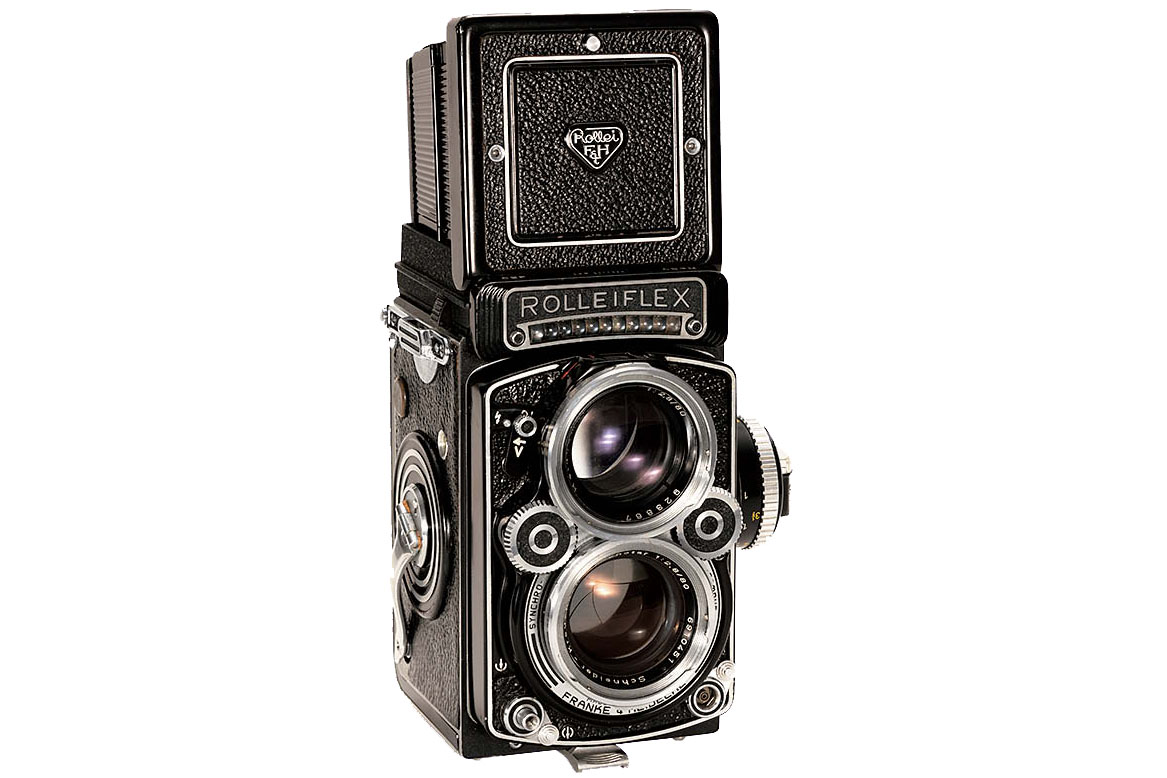 ましかくフォーマットが楽しい本格中判カメラ「ROLLEIFLEX 2.8F