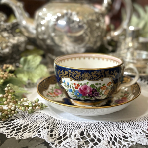 w300_h300_302bbdd7-d2d4-48a3-