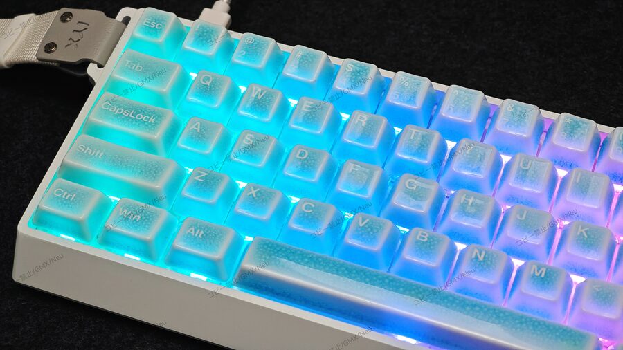 レビュー】CERAMIC KEYCAP SET V2丨美しさと機能性の融合 セラミック