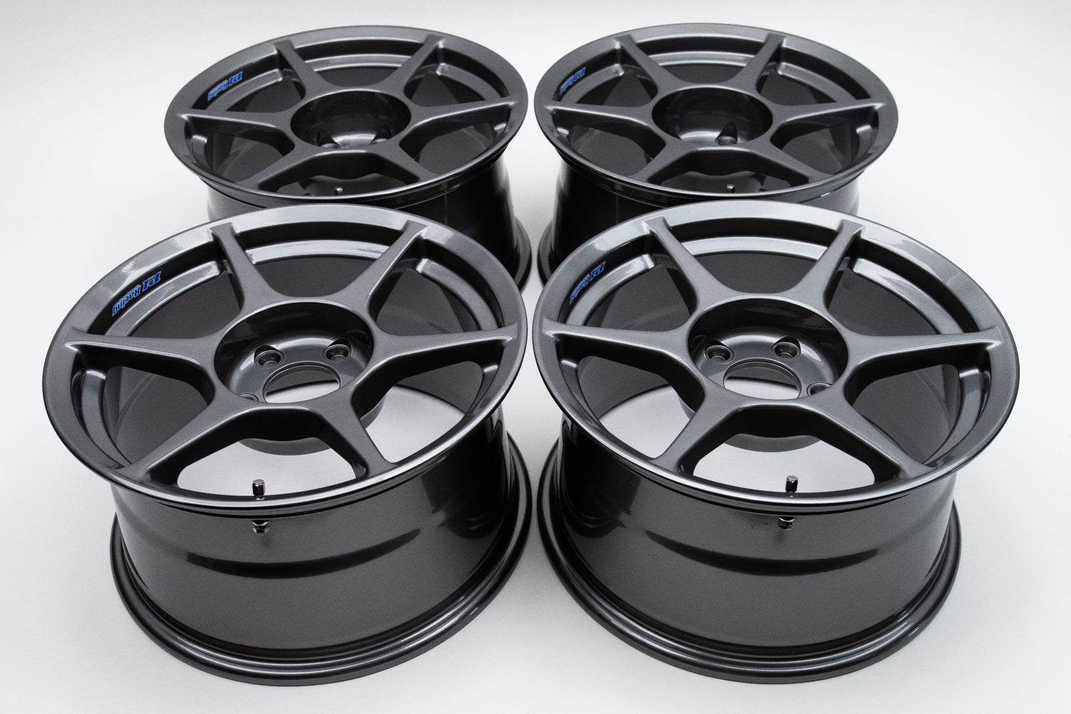 P1レーシング ホイール 4本セット 2024 P1レーシング 4本セット Buddy