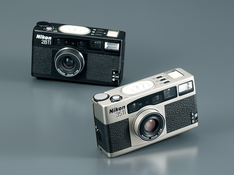 ニコン歴代カメラ】ニコン35Ti/28Ti -高級コンパクトブームの時代に
