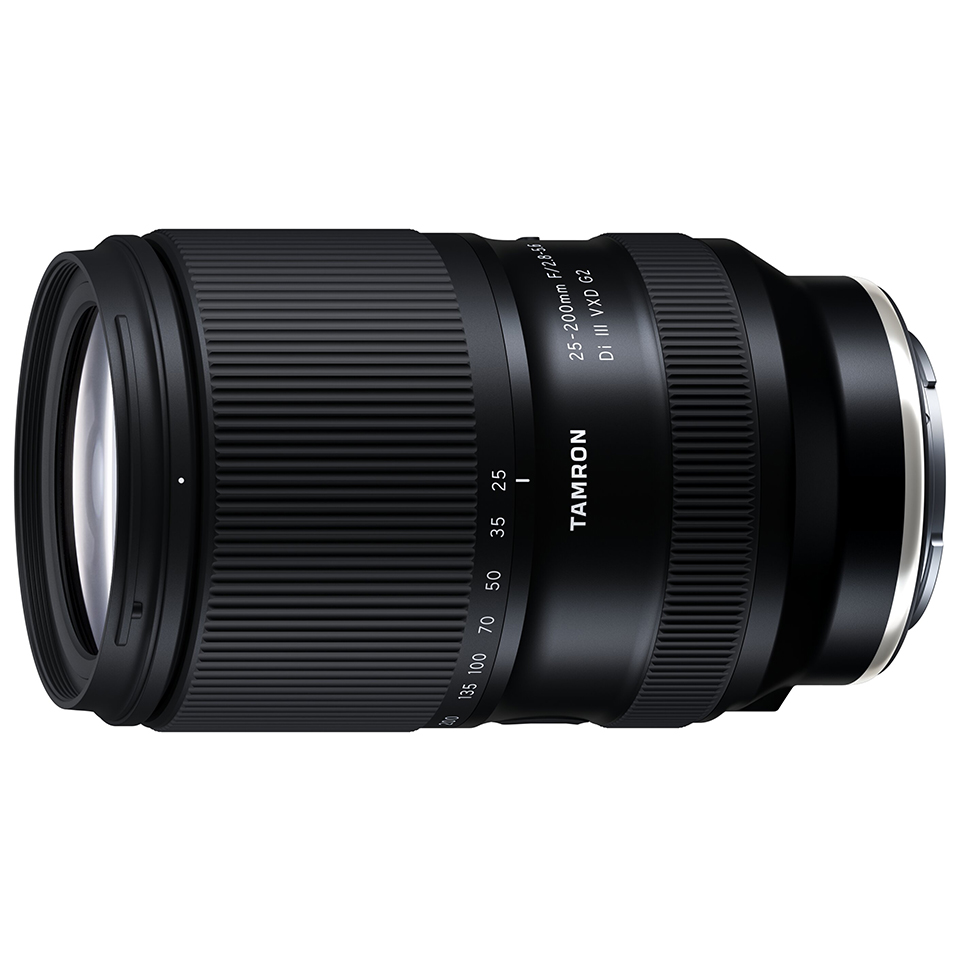 25mm F2.8から200mm！ 高倍率ズームレンズ「タムロン 25-200mm F/2.8