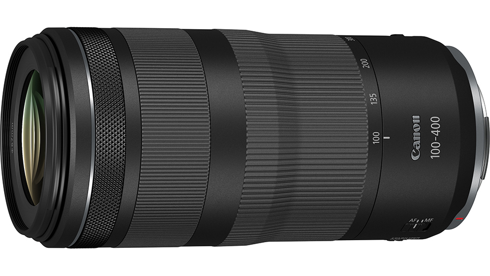 手持ちで使える小型軽量の超望遠ズームレンズ「キヤノン RF100-400mm
