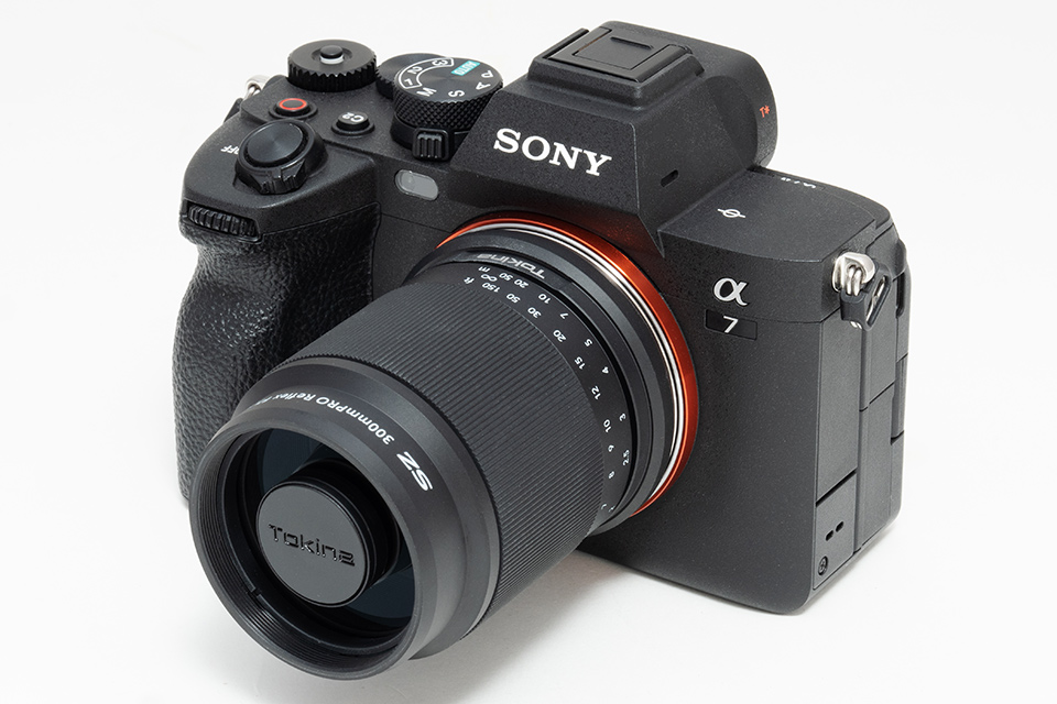 Tokina SZ 300mm PRO Reflex F7.1 MF CF 実写レビュー！ 手のひら