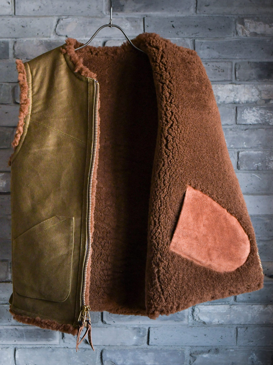 REVERSIBLE HEAVY MOUTON VEST – GERUGA