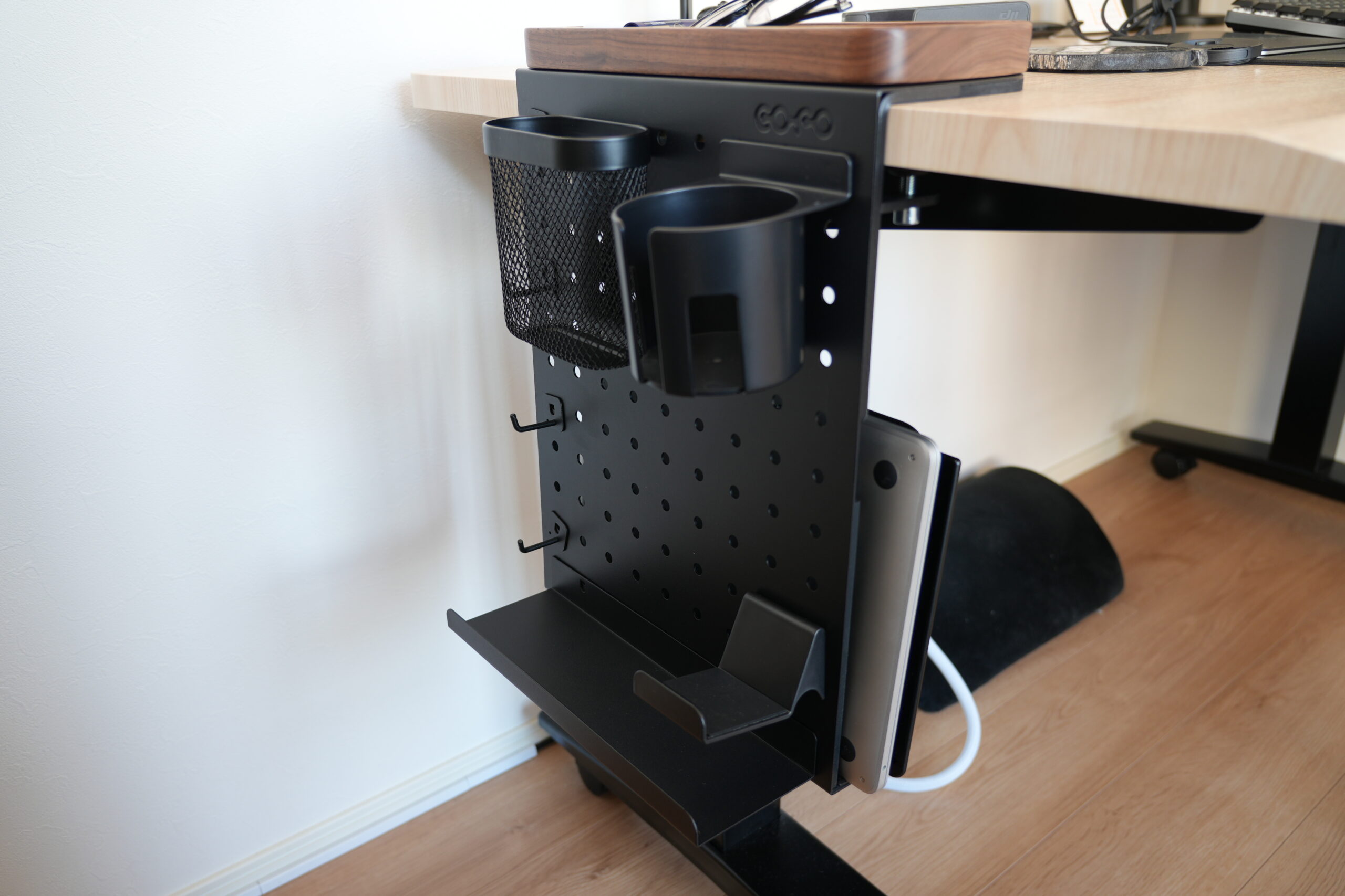 COFO Desk Side Holder（デスクサイドホルダー）をレビュー！デスク横