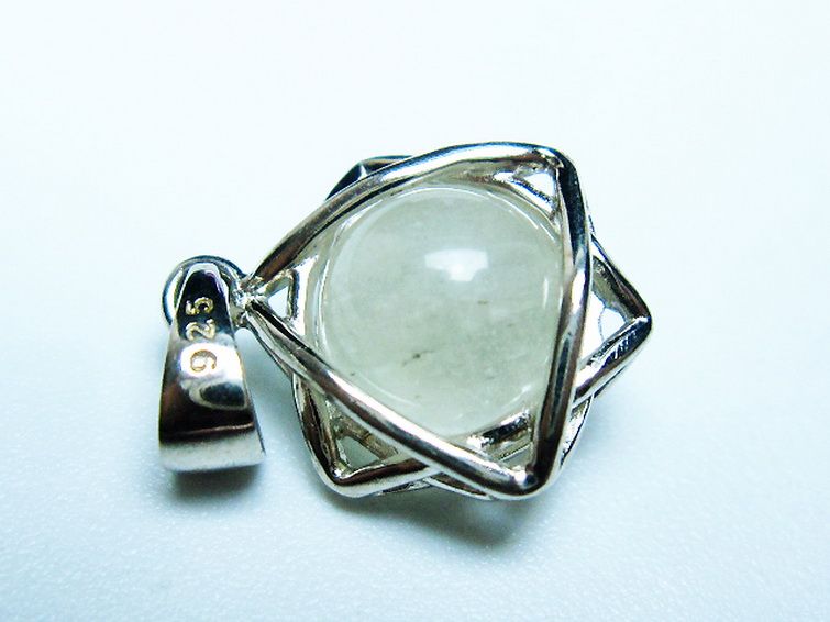 パワーストーン 天然石 リビアングラス ペンダント[T298-644]