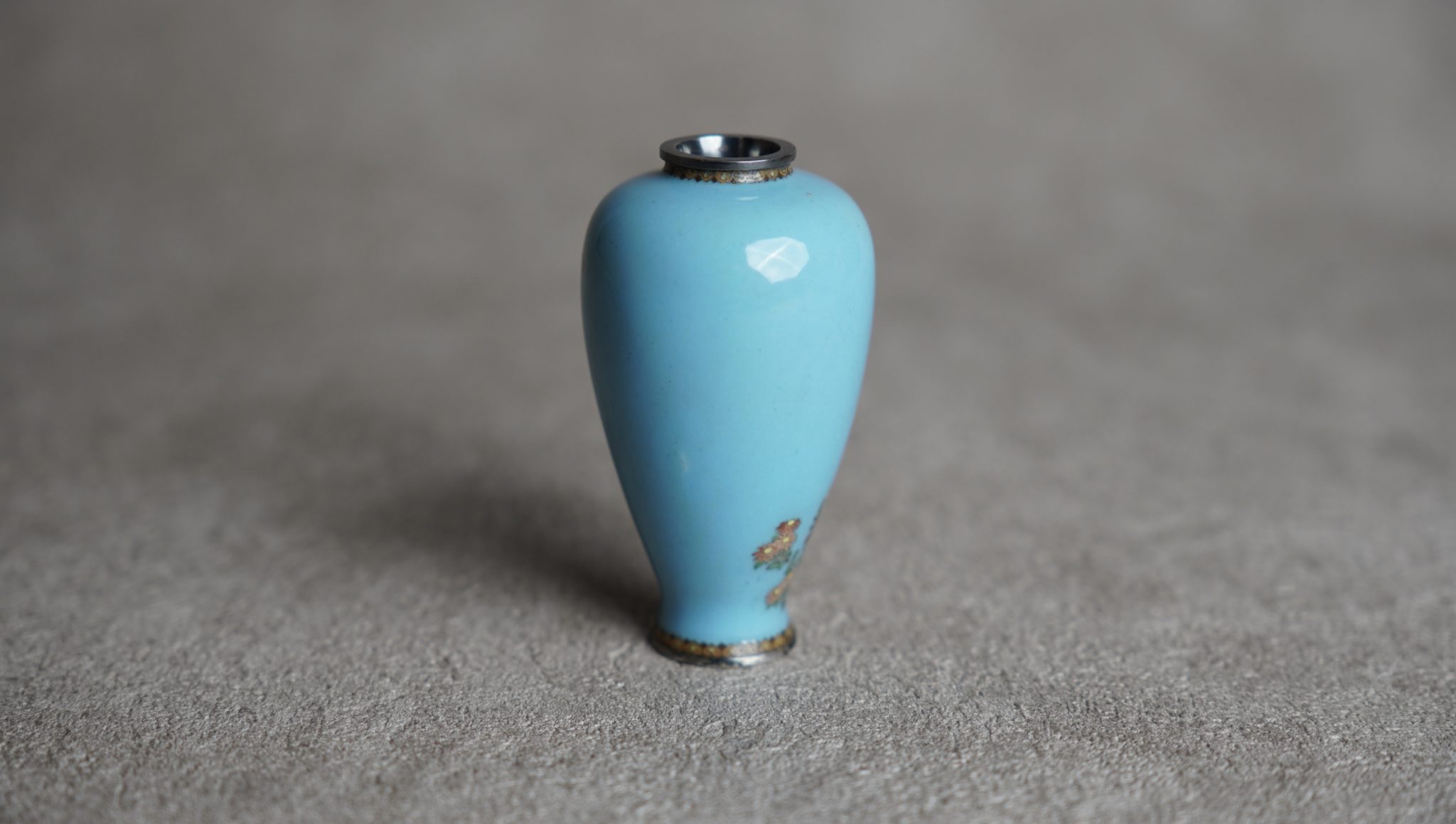 明治期大国蝶々模様鉄瓶 明治期大国蝶々模様鉄瓶