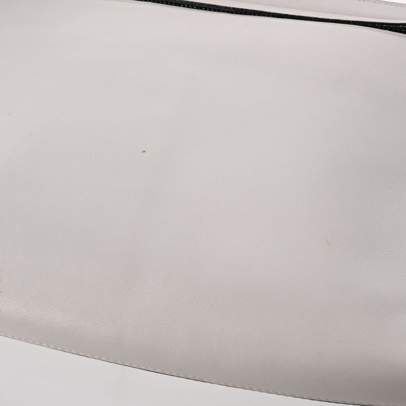 ロエベTポーチ 白 シルバー金具 メンズ レザー クラッチバッグ LOEWE