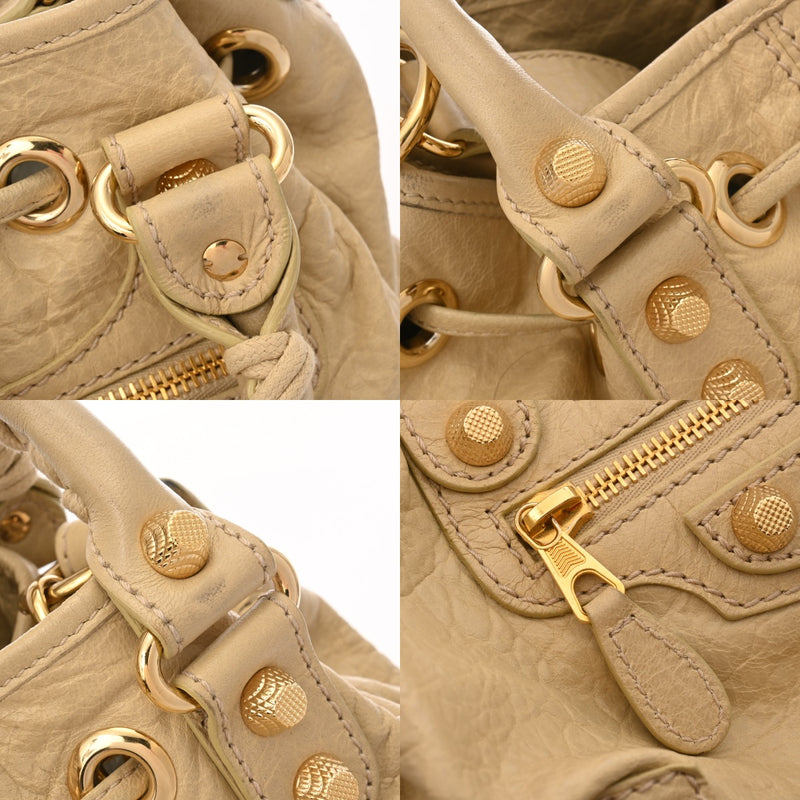 バレンシアガ ジャイアント ミニポンポン 2WAY ベージュ ゴールド金具