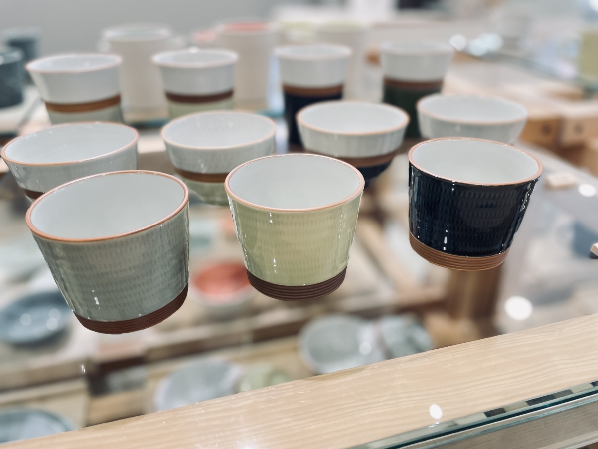 京都・清水焼の窯元で、日常を彩る美しい器を探して | GINGER