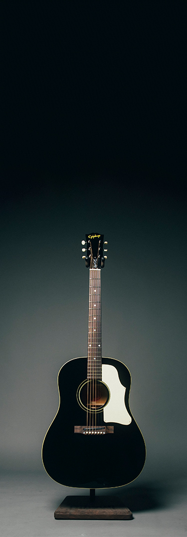 Kazuyoshi Saito J-45 | Gibson Japan