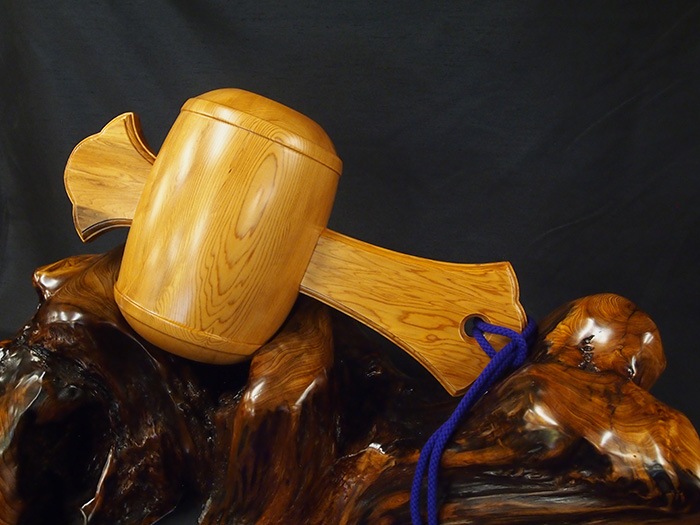 屋久杉打ち出の小槌（台付き）062 | その他屋久杉製品 | 屋久杉堂