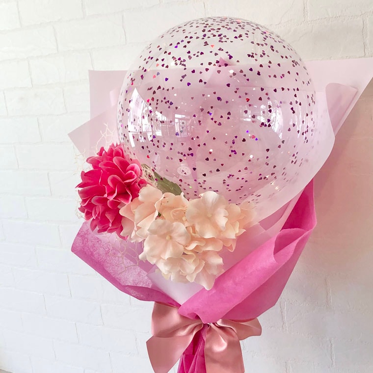 シンクラルテ】キラキラのクリアバルーンがかわいいお祝い用バルーンブーケ