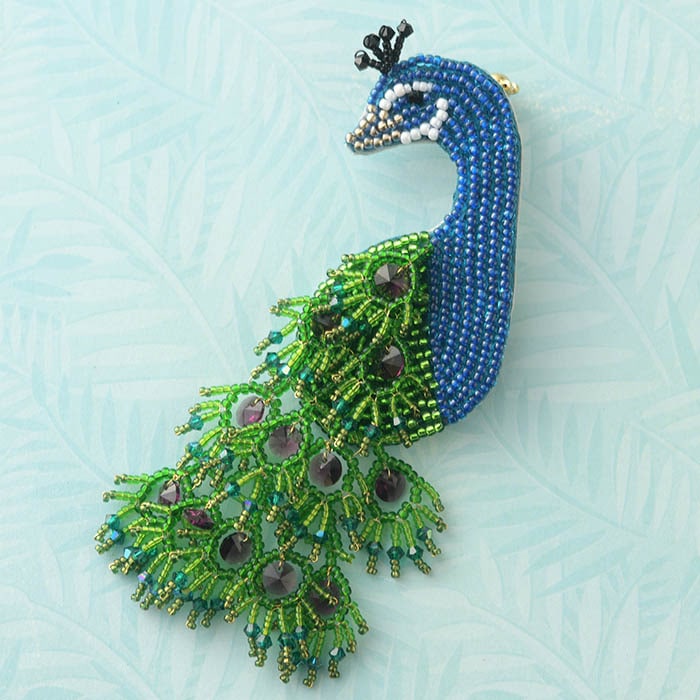 孔雀のブローチ 【作家：ちばのぶよ】 | アイテムで探す