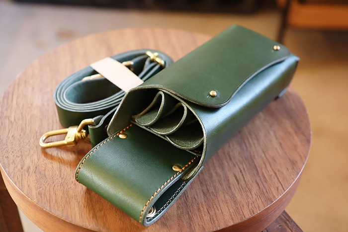 オールブラック 8丁差し 本革シザーケース SCA-143/CKA ハンドメイド