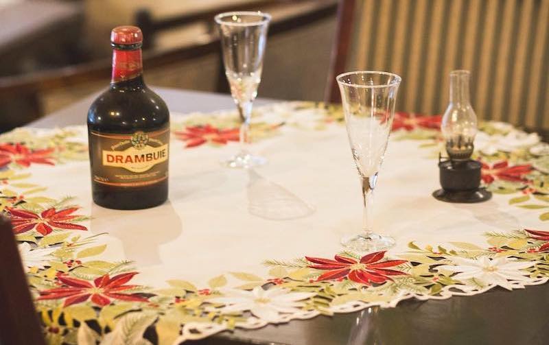 テーブルセッティング｜インテリアレース・テーブルクロス・うさぎ雑貨