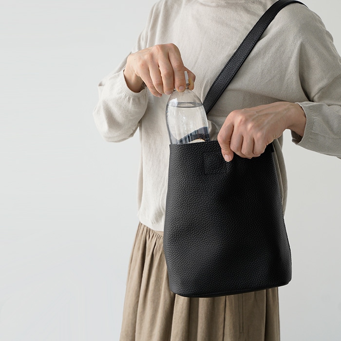 ATELIER 4.5 アトリエ 4.5 レザー ショルダー バッグ A-035 SHOULDER