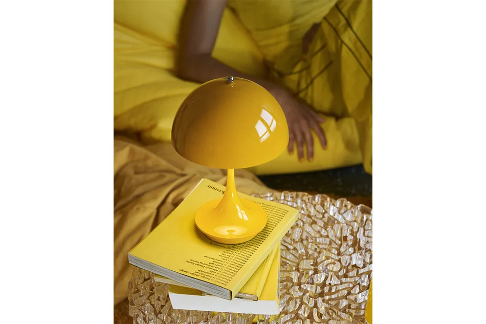 Panthella Portable（パンテラ ポータブル）/Louis Poulsen（ルイス