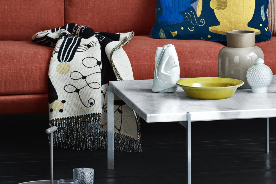 THROW（スロー）/ FRITZ HANSEN（フリッツハンセン）／Jaime Hayon