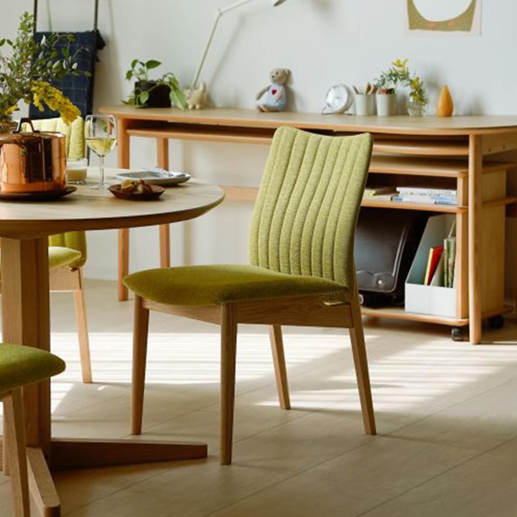 ミラージュ チェア | mirage | モリタインテリア工業 通販サイト