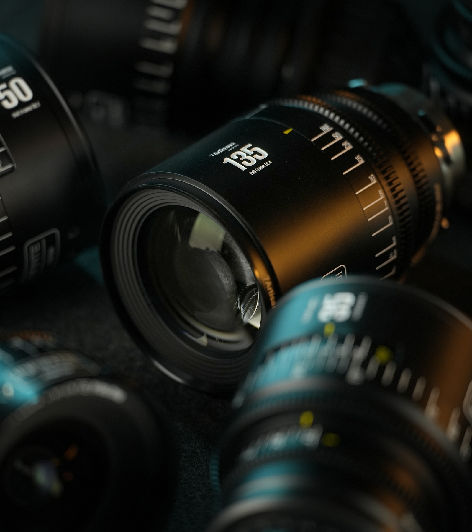 七工匠 7Artisans INFINITE 135mm T2.4 シネマレンズ | 焦点工房