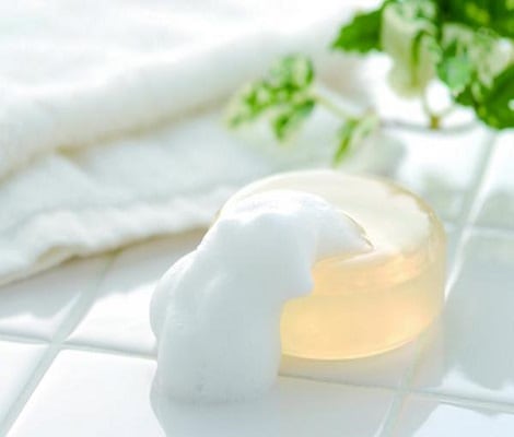 セネシスクリスタルソープ 熟成プラセンタ石鹸 | プラセンタ 化粧品