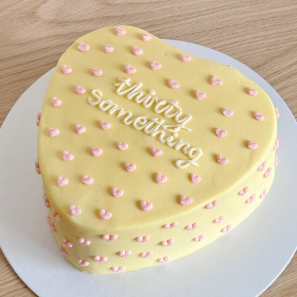 Thirty_something_23vintagecake