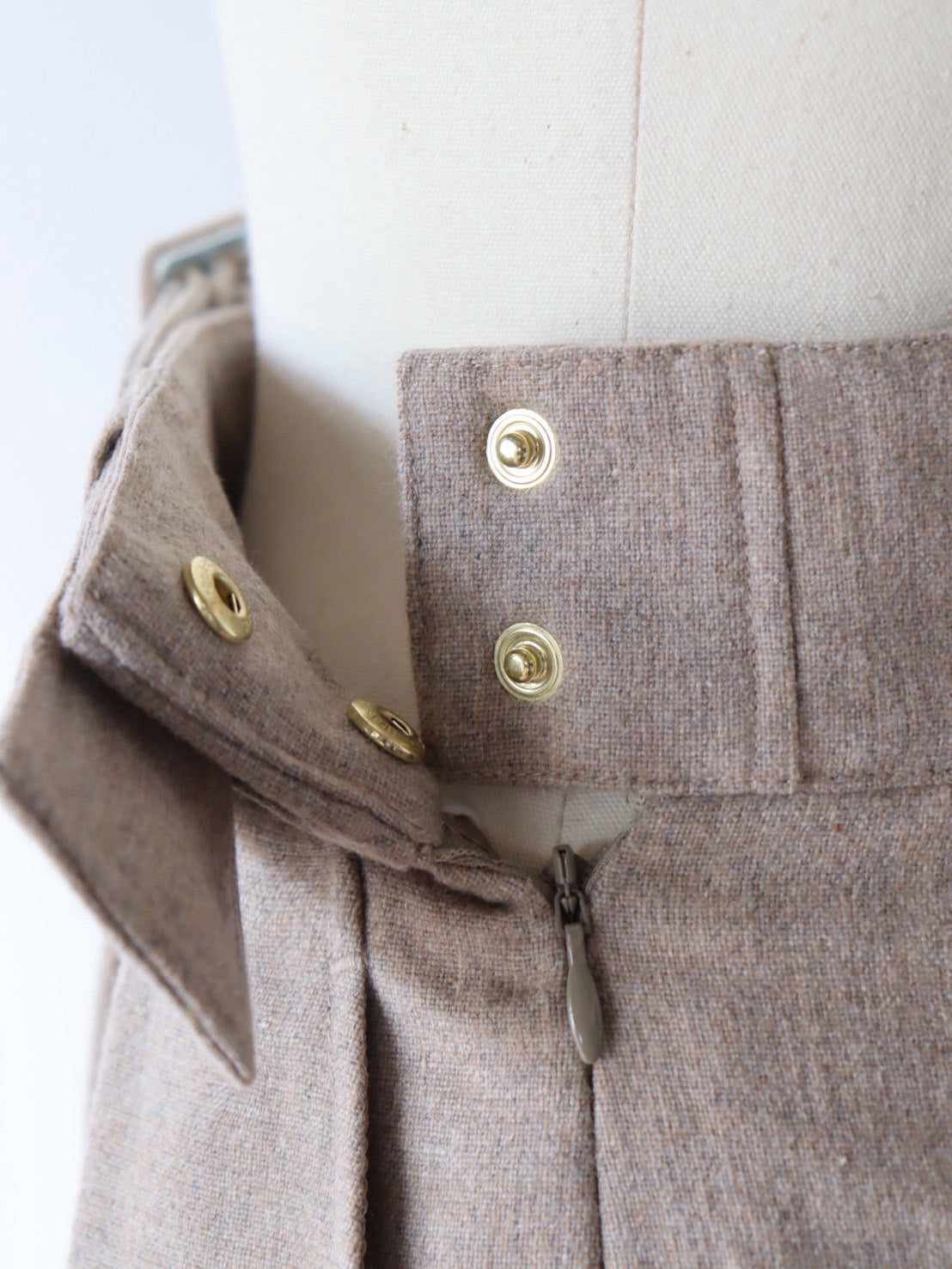 St.cecilia ラップパンツ – GIRLISH