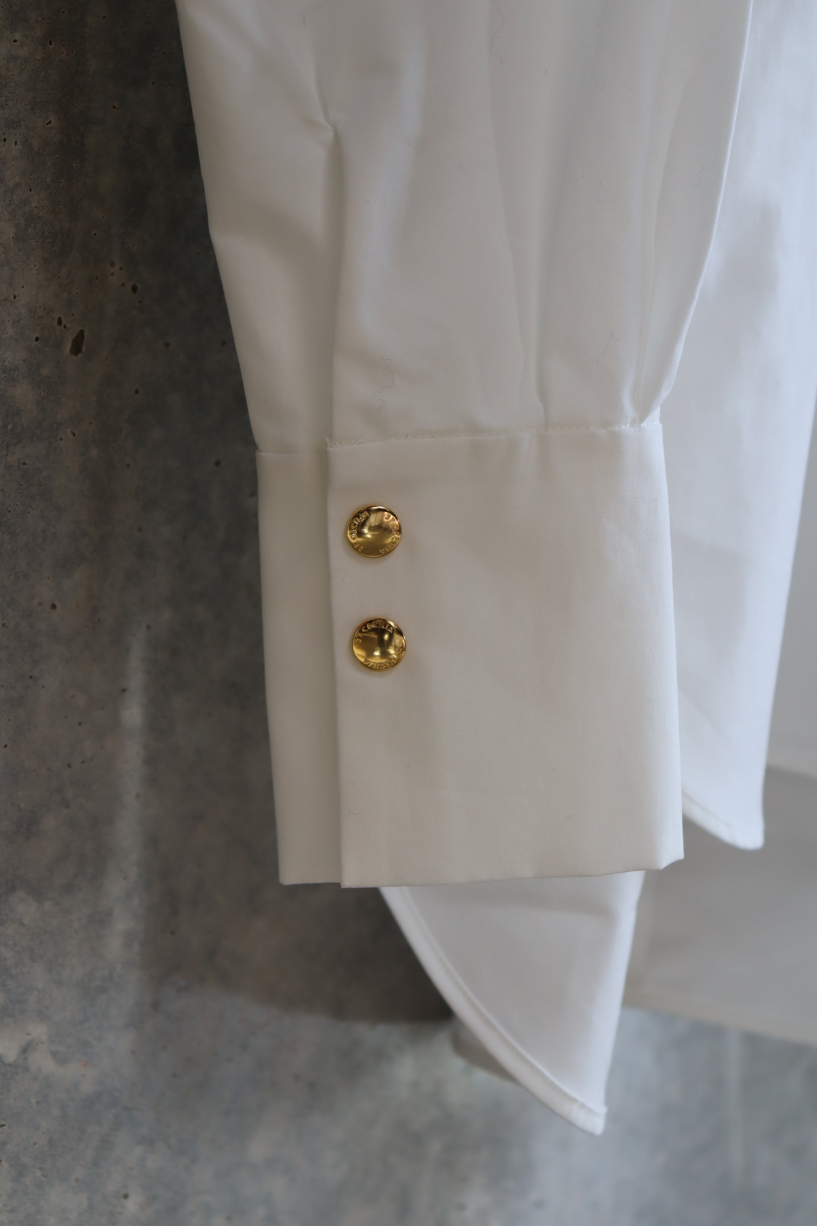 St.cecilia ハイライトブラウス – GIRLISH