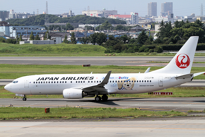 JALハッピージャーニーエクスプレス2号機 JAL（日本航空） B737-800 JA327J