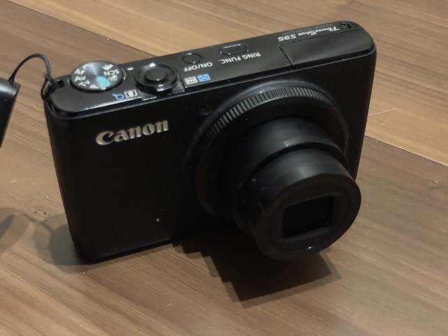 CCDの名機】Canon PowerShot S95 レビュー｜1万円で買える「エモい