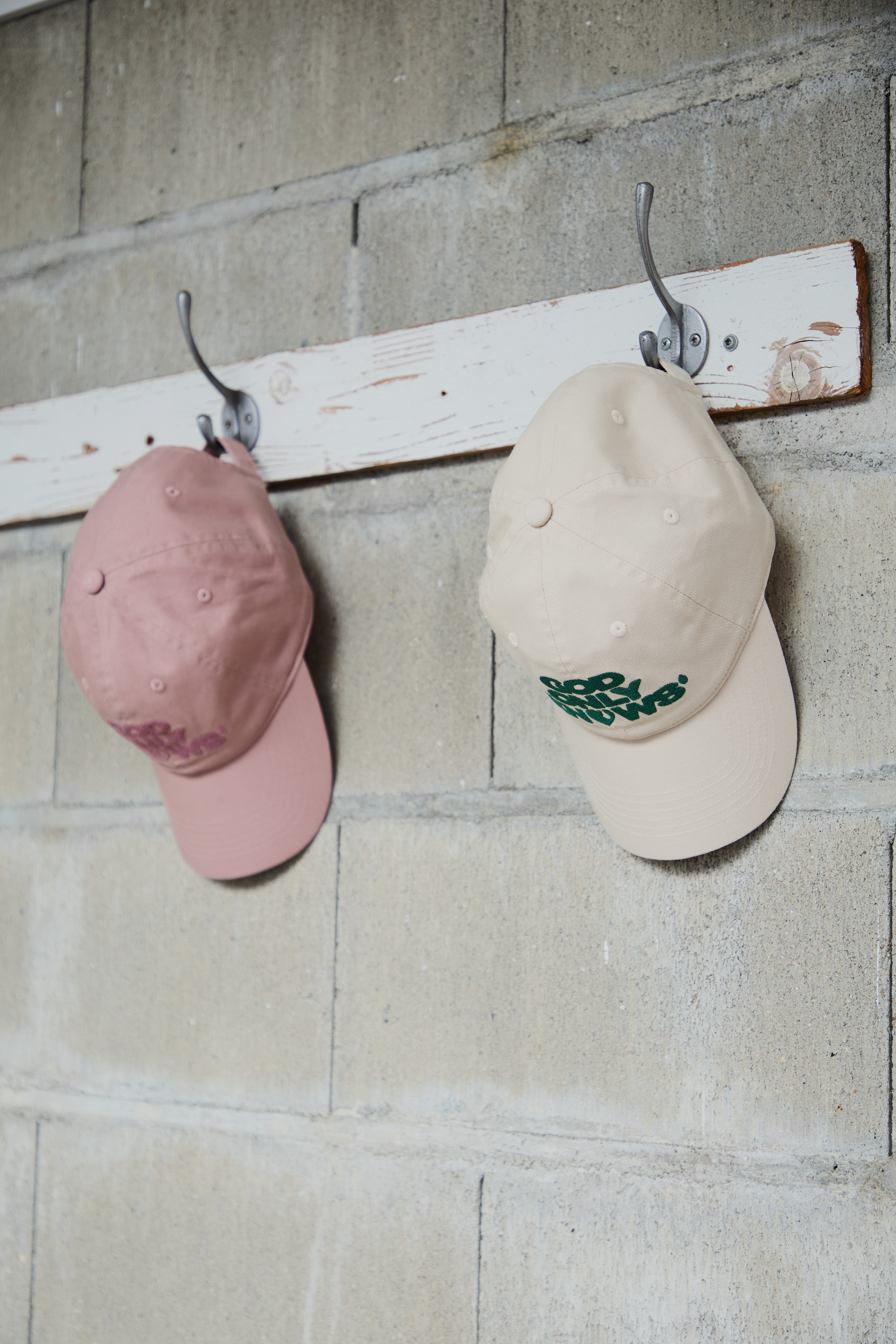 SIGNATURE LOGO CAP – GOD ONLY KNOWS
