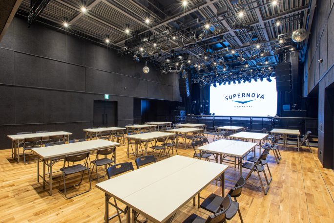 社員総会・商品発表に】ステージ・特大スクリーンのあるスペース特集