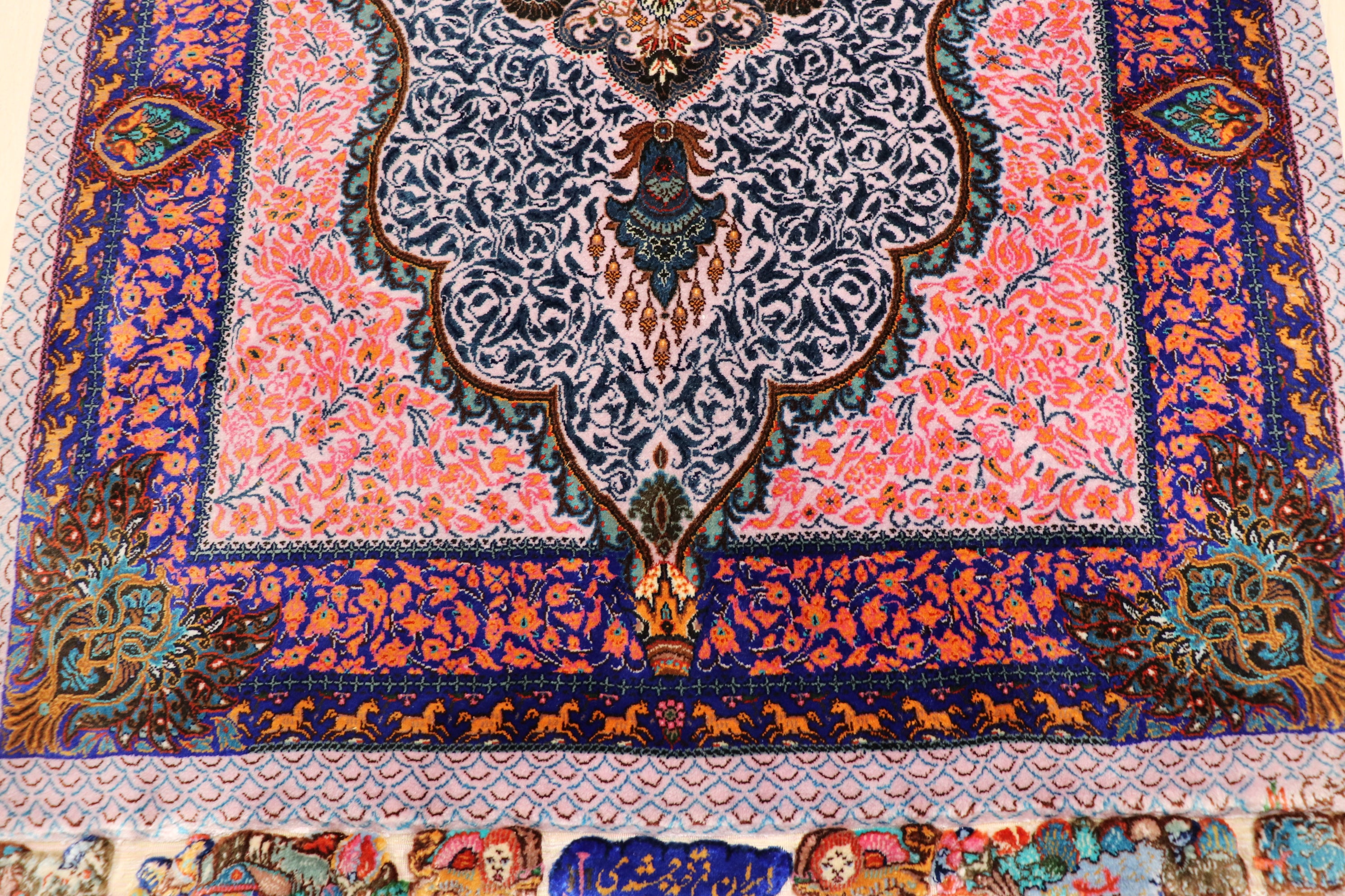 ペルシャ絨毯 クム産 シルク100% モハマドジャムシディ工房 最高密度