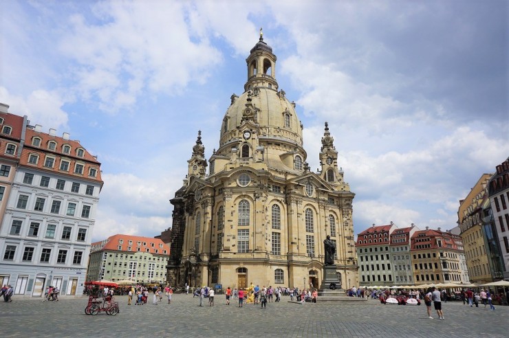 世界の街角】エルベ川のフィレンツェと呼ばれる東ドイツの古都