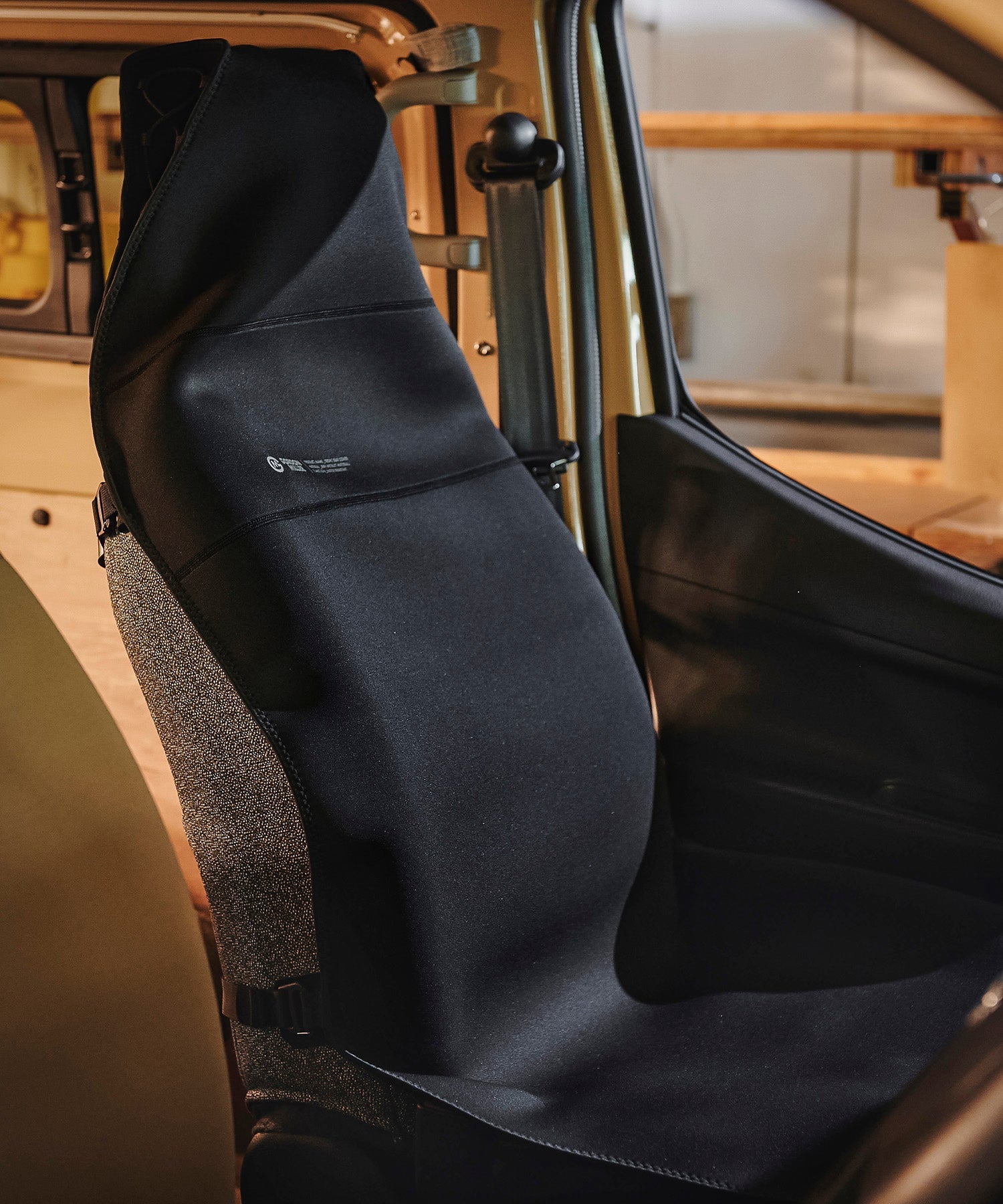 SBR ウェット 防水 フロント シートカバー – GORDON MILLER