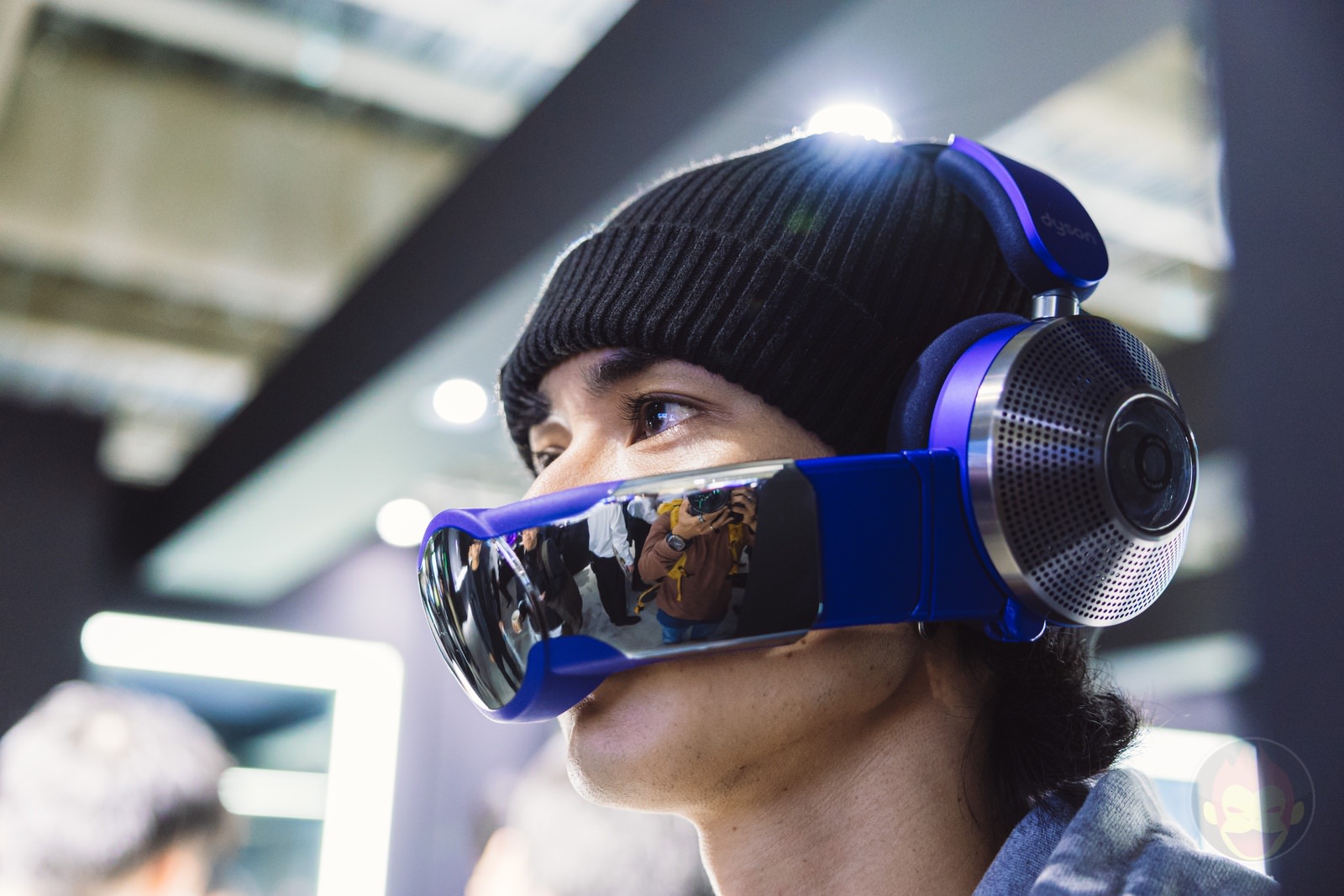 ダイソン初のヘッドホン、日本上陸。完全に未来人なれる空気清浄機能用