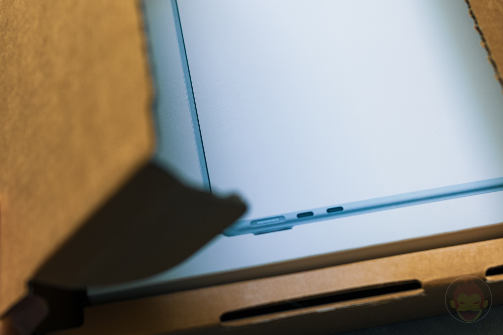 M4 MacBook Airの新色スカイブルー