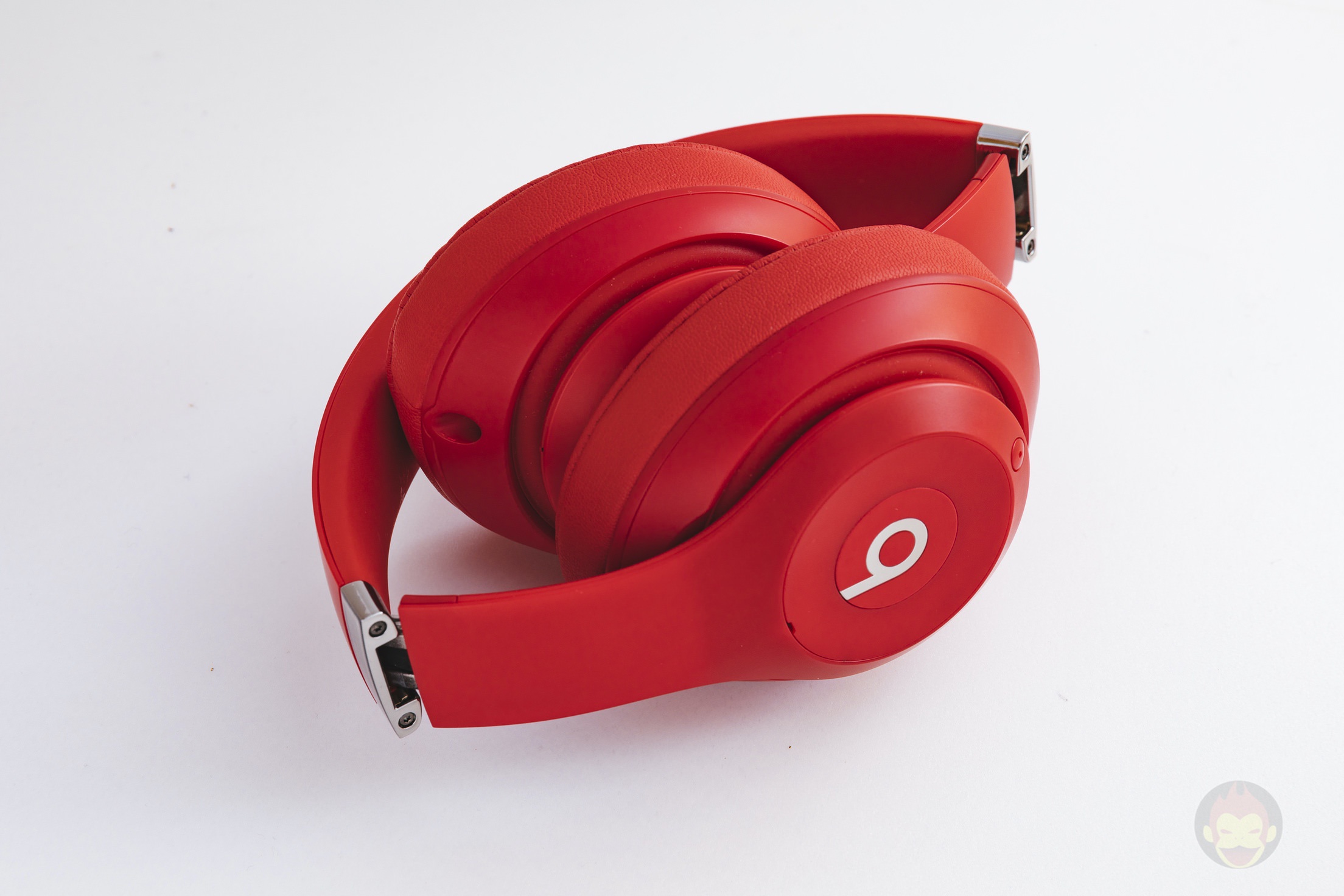Beats Studio3 Wirelessオーバーイヤーヘッドフォン レジス… Beats