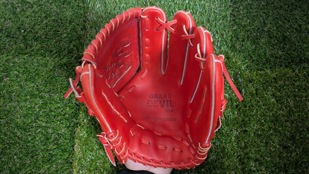 ワールドペガサス】軟式投手兼内野手用グラブ(桑田真澄モデル)を