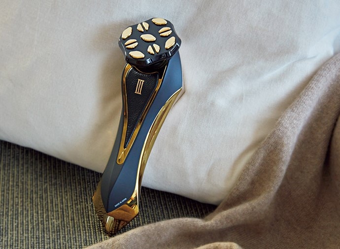 高級スキンケア】「20万超え美顔器」高さと人気のワケ。11月に今年の顔