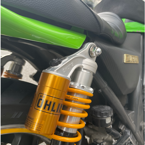 Öhlins サスペンション イエローCB750F