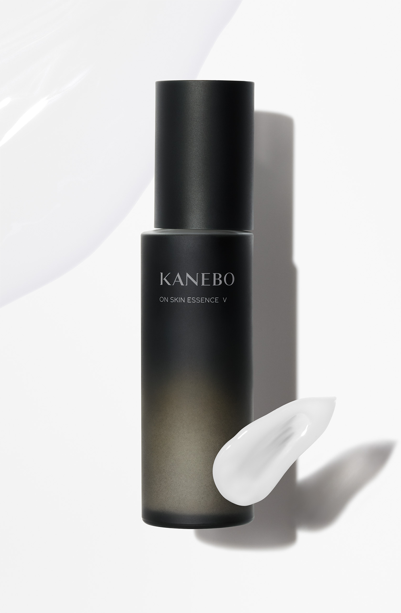 オン スキン エッセンス V | KANEBO公式サイト