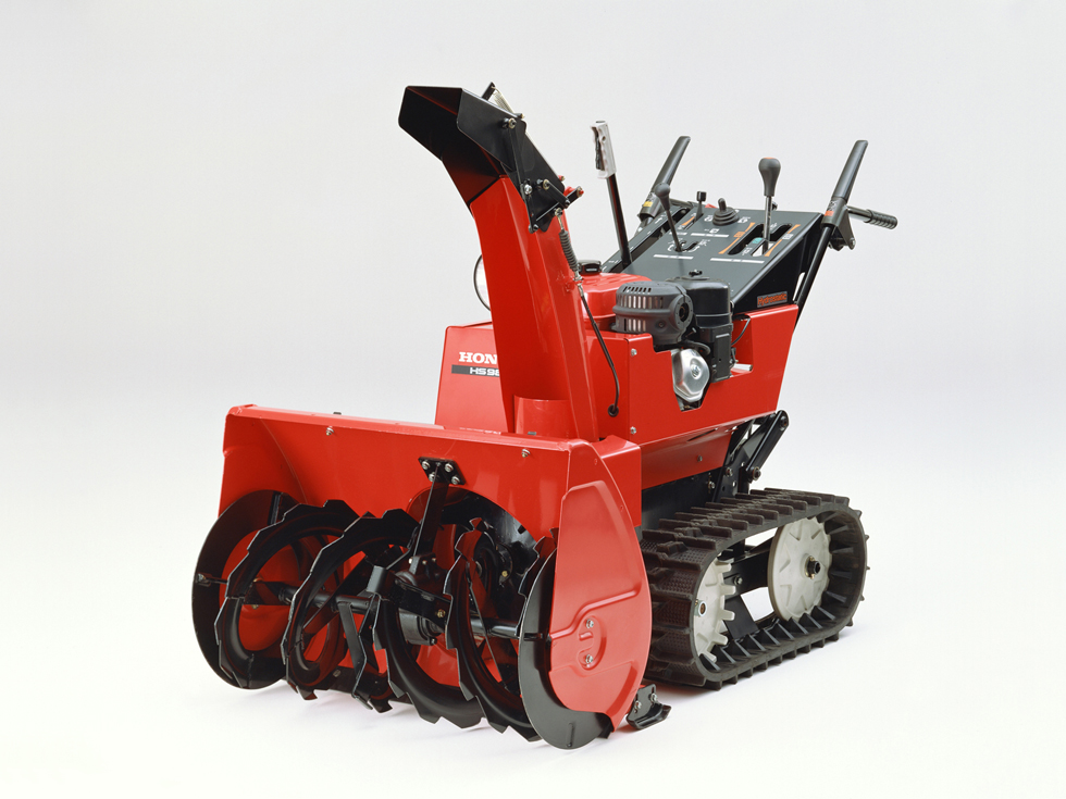 扱い易くパワフルな中型除雪機「スノーラHS980」を発売 | Honda 企業