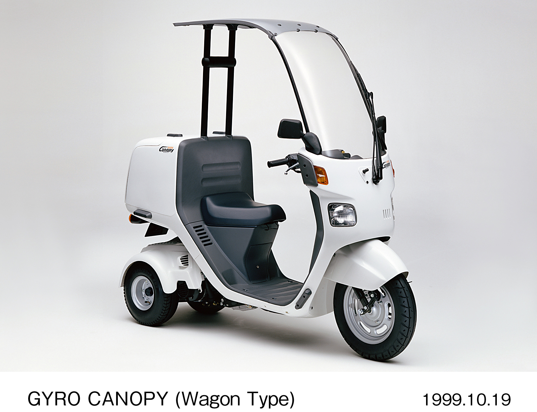 50ccの三輪ビジネスバイク「ジャイロ キャノピー」をマイナーチェンジ