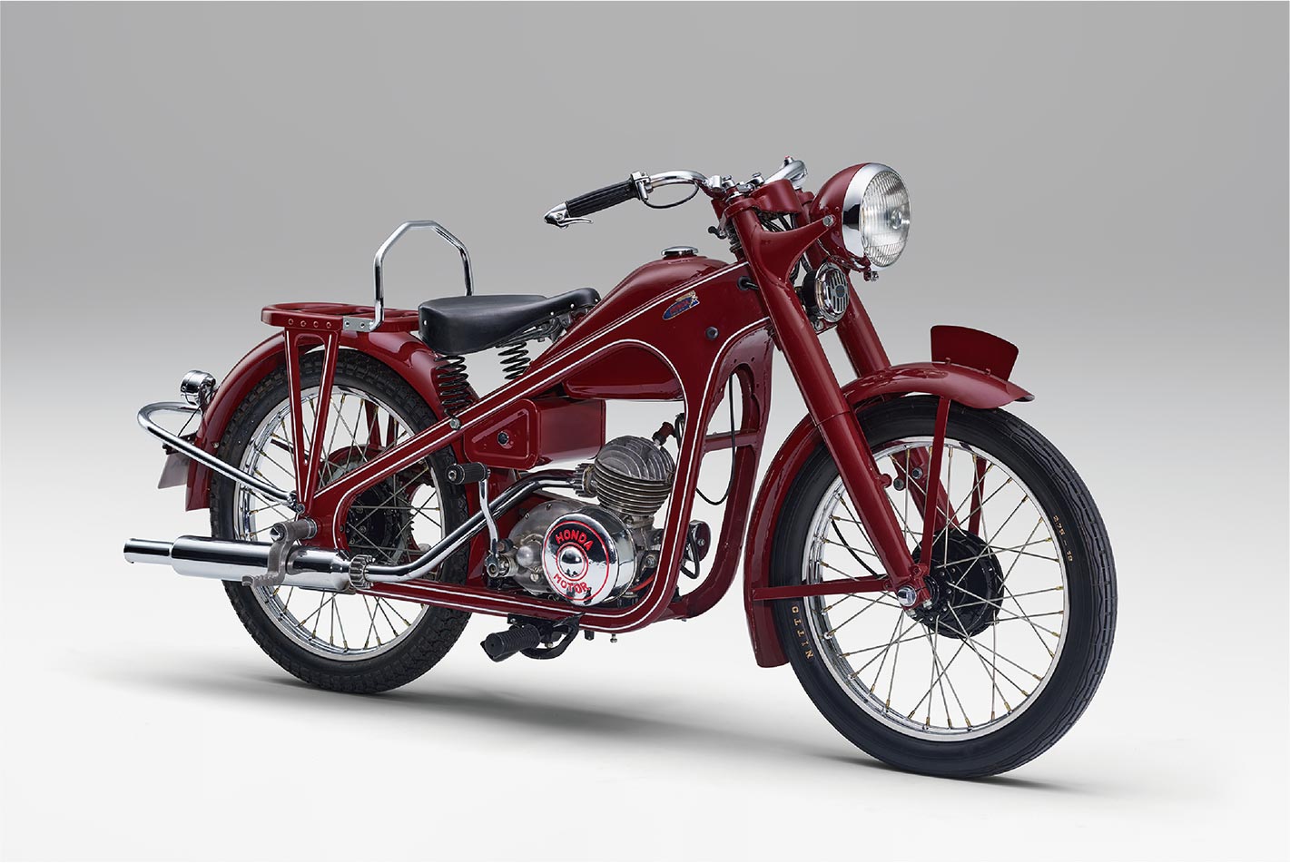 Chapter I: Company Management Section 1: The Era of Founding and